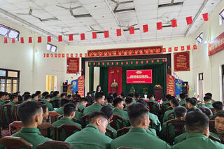 <a href="/quoc-phong-quan-su" title="QUÂN SỰ - QUỐC PHÒNG" rel="dofollow">Quân sự -  Quốc phòng</a>