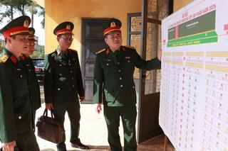 <a href="/quoc-phong-quan-su" title="QUÂN SỰ - QUỐC PHÒNG" rel="dofollow">Quân sự -  Quốc phòng</a>