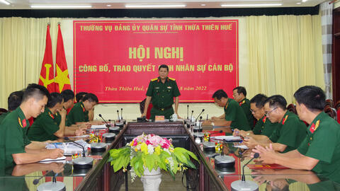 Thường vụ Đảng ủy Quân sự tỉnh Trao quyết định nhân sự cán bộ năm 2022