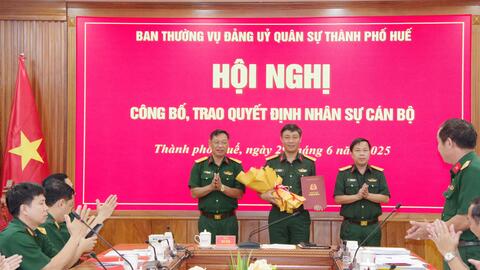 Thượng tá Lê Văn Lĩnh được bổ nhiệm giữ chức vụ Chủ nhiệm chính trị Bộ CHQS thành phố Huế