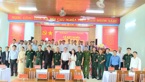 Trung đoàn 6 kết nghĩa và phối hợp triển khai thực hiện Đề án cao chất lượng, hiệu quả công tác dân vận với xã A Lưới 3