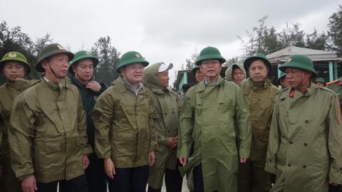 Lực lượng vũ trang Thành phố Huế chủ động ứng phó với bão số 12