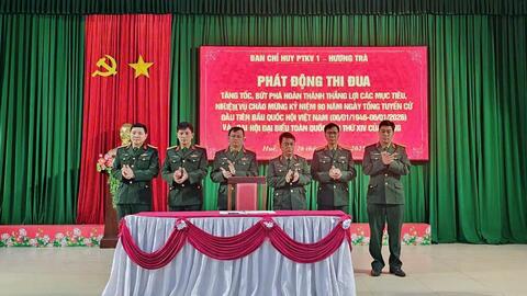 Ban Chỉ huy Phòng thủ Khu vực 1 – Hương Trà sơ kết đợt thi đua cao điểm “Phất cao cờ hồng Tháng Tám – Thi đua giành 3 nhất”