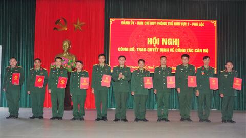 Ban Chỉ huy Phòng thủ khu vực 3 - Phú Lộc: Công bố, trao Quyết định cán bộ của Ban Thường vụ Đảng uỷ quân sự thành phố.