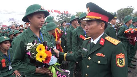 Điểm giao quân số 1, Ban Chi huy PTKV 1 - Hương Trà tưng bừng Ngày hội tòng quân