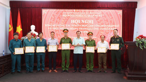 Hội đồng nghĩa vụ quân sự xã Phú Vang: Tổng kết công tác tuyển chọn và gọi công dân nhập ngũ năm 2026