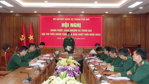 Bộ CHQS thành phố Huế: Quán triệt, giao nhiệm vụ tham gia hội thi Tiểu đoàn tăng gia sản xuất giỏi năm 2025