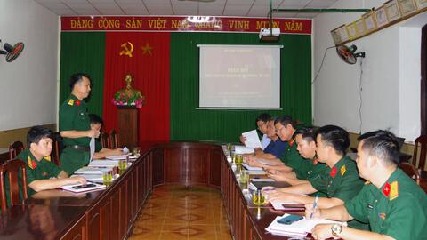Cục chính trị quân khu 4  Khảo sát hoạt động chi bộ quân sự phường, xã tại Thừa Thiên Huế
