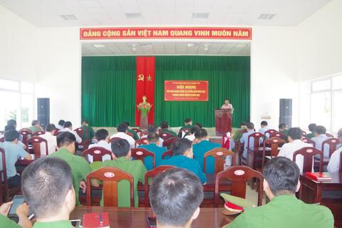 Thị xã Hương Trà rút kinh nghiệm công tác tuyển quân năm 2022