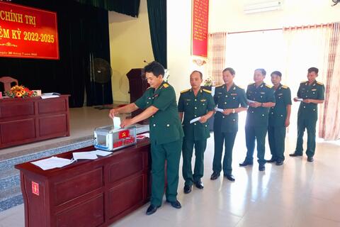 Tổ chức thành công Đại hội các chi bộ trực thuộc Đảng ủy quân sự thị xã Hương Thủy