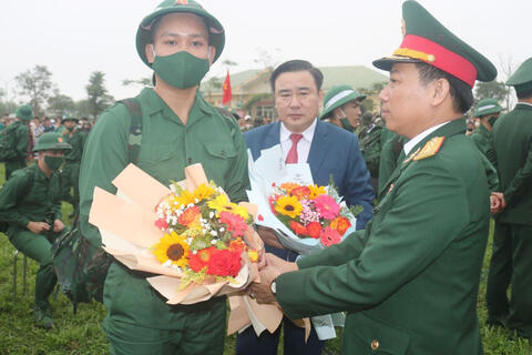Huyện Phong Điền giao nhận quân nhanh, gọn, an toàn