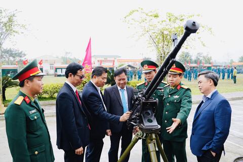 Ban CHQS thị xã Hương Thủy: Tổ chức Lễ ra quân huấn luyện năm 2023