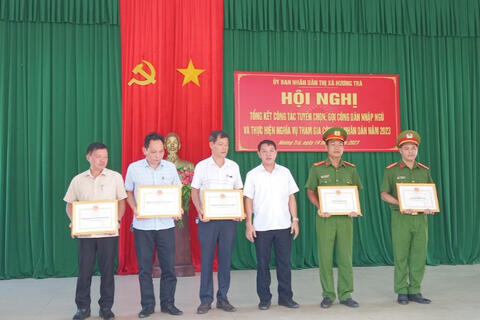 Hội đồng nghĩa vụ quân sự thị xã Hương Trà tổng kết công tác tuyển chọn, gọi công dân nhập ngũ và thực hiện nghĩa vụ tham gia Công an nhân dân năm 2023