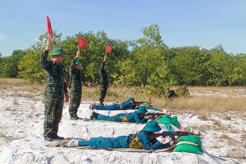 Ban CHQS Huyện Quảng Điền bế mạc huấn luyện tự vệ lớp 1 năm 2023