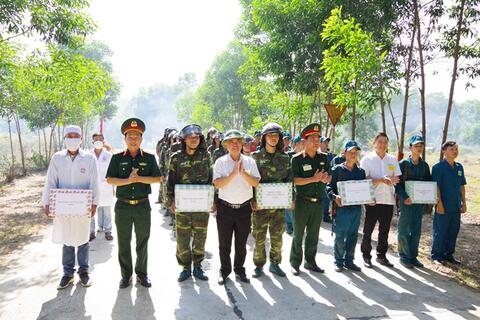 Xã Dương Hòa tổ chức thành công diễn tập chiến đấu trong khu vực phòng thủ năm 2023