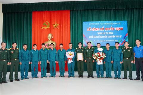 Lễ công bố Quyết định thành lập Chi chi đoàn cơ sở Ban CHQS huyện Phú Lộc