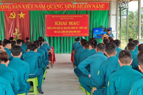 Ban CHQS huyện Phong Điền: Khai mạc huấn luyện dân quân cơ động, dân quân tại chỗ  Cụm 1 năm 2024