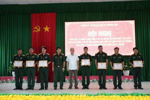 Đảng uỷ Quân sự thị xã Hương Trà: Tổng kết 10 năm thực hiện Chỉ thị số 05-CT/TW ngày 15/5/2016 của Bộ Chính trị về đẩy mạnh học tập và làm theo tư tưởng, đạo đức, phong cách Hồ Chí Minh