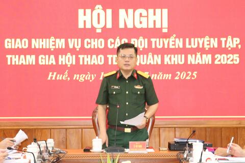 Bộ CHQS thành phố giao nhiệm vụ các đội tuyển tham gia hội thao TDTT Quân khu