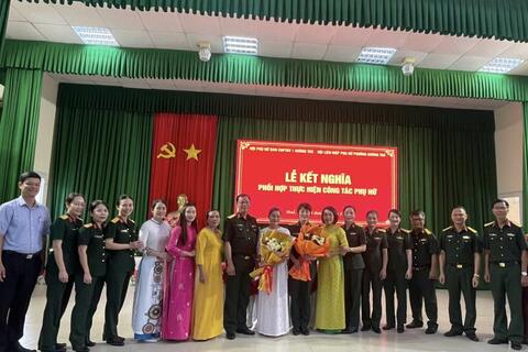 Hội Phụ nữ Ban Chỉ huy PTKV 1 - Hương Trà tổ chức Lễ kết nghĩa với Hội Liên hiệp Phụ nữ phường Hương Trà