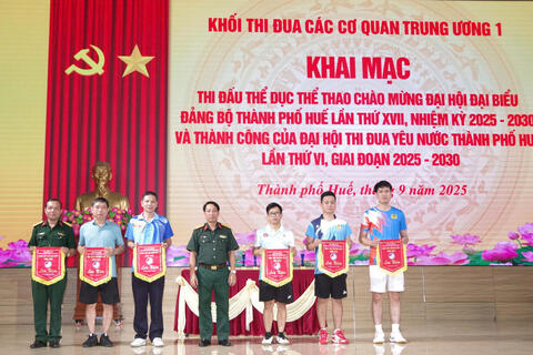 Khối thi đua nội chính khai mạc thể dục thể thao chào mừng Đại hội Đại biểu Đảng bộ Thành phố nhiệm kỳ 2025 - 2030