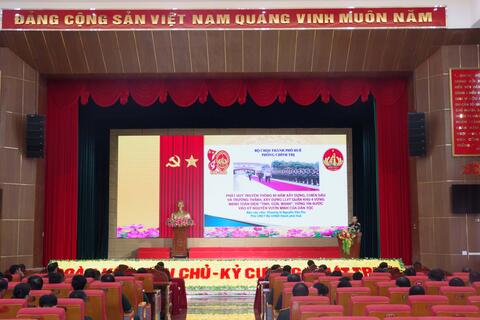 Bộ CHQS thành phố Huế bồi dưỡng báo cáo viên tuyên truyền kỷ niệm 80 năm ngày thành lập Lực lượng vũ trang Quân khu 4