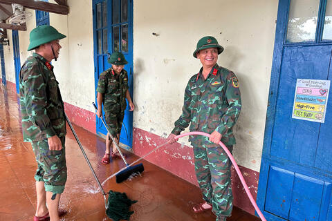 Trách nhiệm đối với Nhân dân