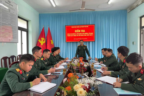 Bộ CHQS thành phố Huế kiểm tra công tác quản lý, bảo quản, bảo dưỡng, sử dụng trang bị kỹ thuật tại Tiểu đoàn Tăng Thiết giáp 3