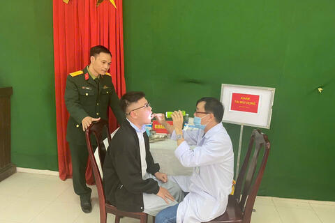 Ban Chỉ huy Phòng thủ khu vực 1 – Hương Trà giám sát công tác khám tuyển NVQS năm 2026