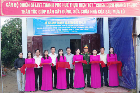 Thành phố Huế Huế khánh thành ngôi nhà đầu tiên trong “Chiến dịch Quang Trung”