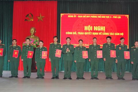 Ban Chỉ huy Phòng thủ khu vực 3 - Phú Lộc: Công bố, trao Quyết định cán bộ của Ban Thường vụ Đảng uỷ quân sự thành phố.