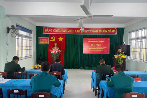 Ban CHQS xã Đan Điền tổ chức Hội nghị rút kinh nghiệm tuần đầu đưa Cán bộ chính quy tham gia Ban CHQS cấp xã