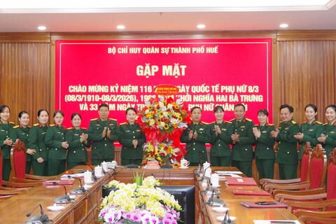 Bộ CHQS thành phố gặp mặt chào mừng kỷ niệm 116 năm ngày quốc tế phụ nữ 08/3