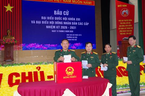 Cán bộ, chiến sĩ LLVT thành phố Huế hoàn thành xuất sắc nhiệm vụ bầu cử