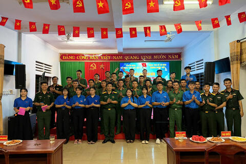 TUỔI TRẺ TIỂU ĐOÀN TĂNG THIẾT GIÁP 3 TỰ HÀO TIẾP BƯỚC TRUYỀN THỐNG DƯỚI CỜ ĐẢNG