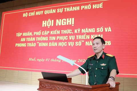 Bộ CHQS thành phố tập huấn nâng cao Phong trào "Bình dân học vụ số"