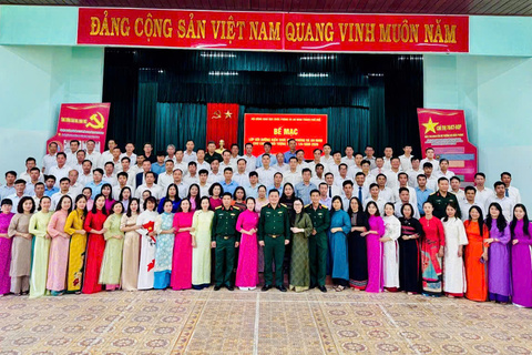 Thành phố Huế - Bế mạc Bồi dưỡng kiến thức Quốc phòng và An ninh đối tượng 3 Khoá 124