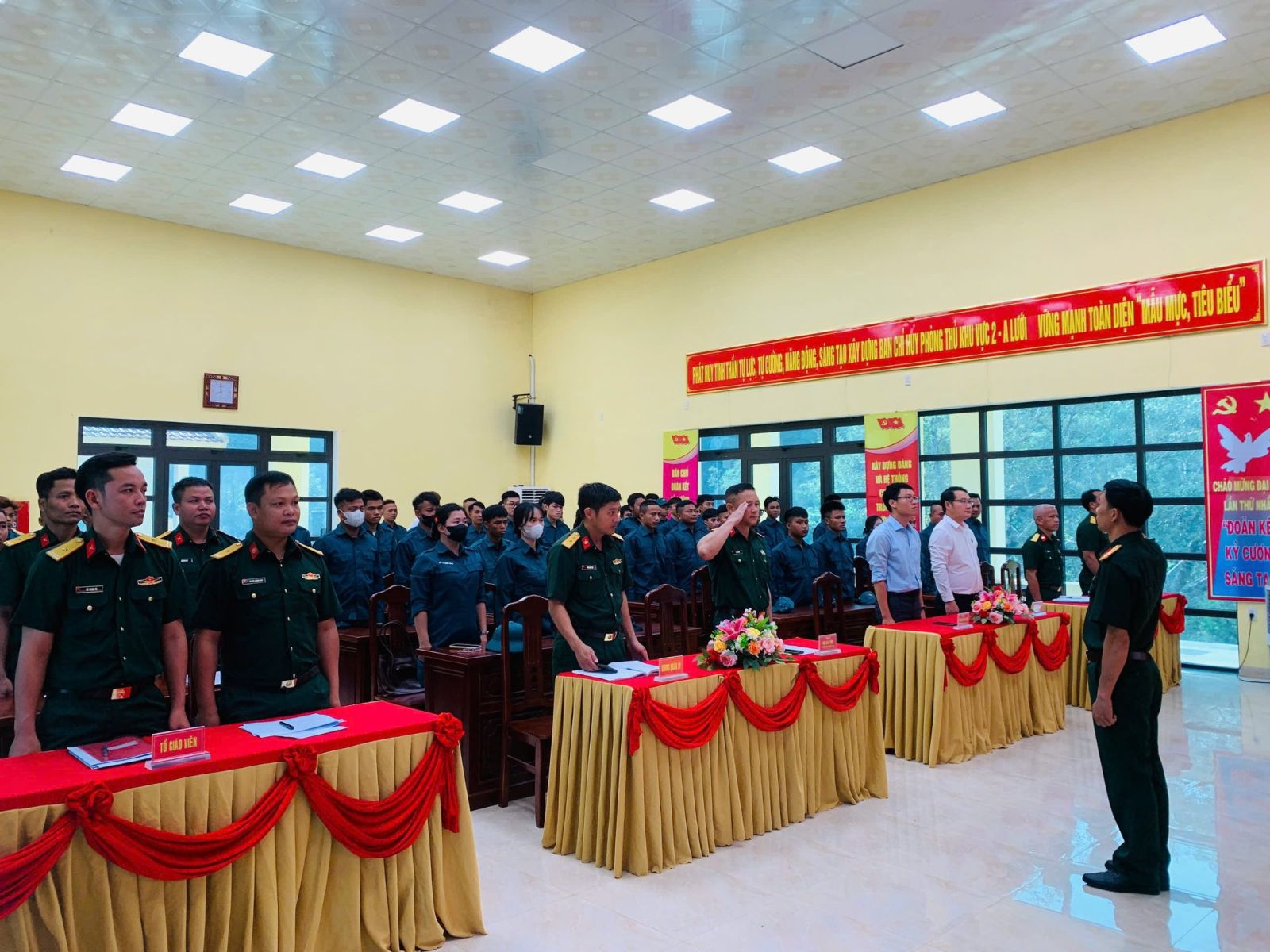 Ban Chỉ huy Phòng thủ khu vực 2 - A Lưới: Tổ chức khai mạc huấn luyện Dân quân năm thứ nhất năm 2026