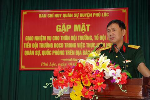 Ban CHQS huyện Phú Lộc tổ chức gặp mặt, giao nhiệm cho các lực lượng