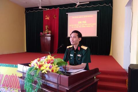Ban CHQS huyện Phú Vang: Chi trả chế độ trợ cấp một lần cho các đối tượng.