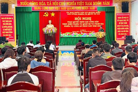 Xã Quảng Điền tổ chức Hội nghị trao quyết định gọi công dân nhập ngũ năm 2026