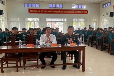 Ban Chỉ huy phòng thủ khu vực 1 - Hương Trà khai mạc huấn luyện Dân quân năm thứ nhất năm 2026