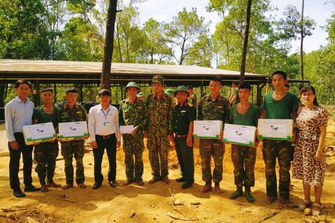 Huyện Quảng Điền: Thăm và động viên cán bộ, chiến sĩ đang làm nhiệm vụ phục vụ diễn tập khu vực phòng thủ tỉnh