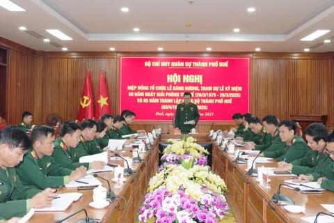 Bộ CHQS thành phố Huế: Hiệp đồng, giao nhiệm vụ tổ chức lễ kỷ niệm 50 giải phóng quê hương và bắn pháo hoa khai mạc năm du lịch quốc gia -  Huế 2025