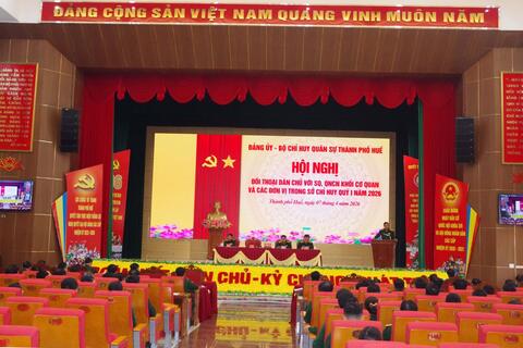 Đảng uỷ - Bộ CHQS Thành phố đối thoại dân chủ với cán bộ sĩ quan, quân nhân chuyên nghiệp khối cơ quan Bộ CHQS thành phố