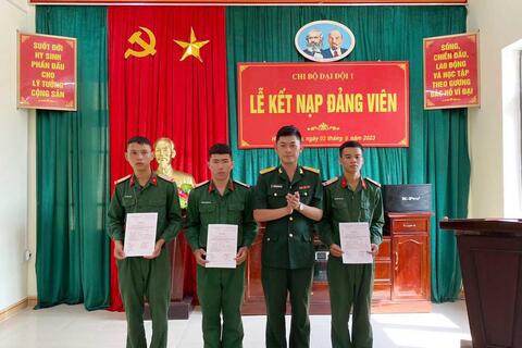 Kết nạp Đảng viên mới nhân dịp kỷ niệm 78 năm ngày Quốc Khánh nước Cộng hòa xã hội chủ nghĩa Việt Nam