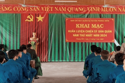 Ban CHQS huyện Phong Điền: Khai mạc huấn luyện dân quân năm thứ nhất năm 2024