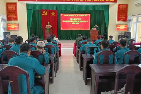 Ban Chỉ huy Quân sự thị xã Phong Điền: Khai mạc Huấn luyện Trung đội dân quân cơ động Thị xã năm 2025