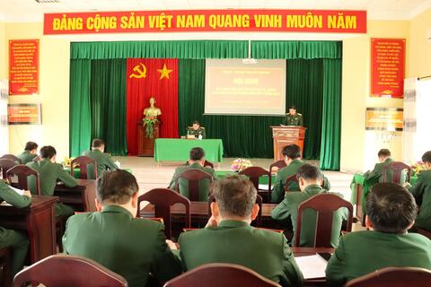 Bộ Chỉ huy Quân sự tỉnh: Hội nghị đối thoại dân chủ cán bộ, nhân viên Ban CHQS huyện Phong Điền
