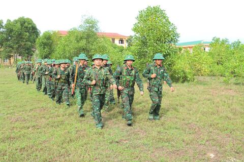 Ban Chỉ huy Quân sự huyện Phú Vang: Huấn luyện cán bộ khung B dự bị động viên